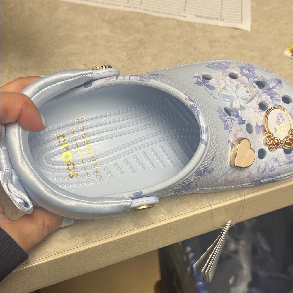 CROCS Love Shack Fancy Collector edition - Picture 4 of 5